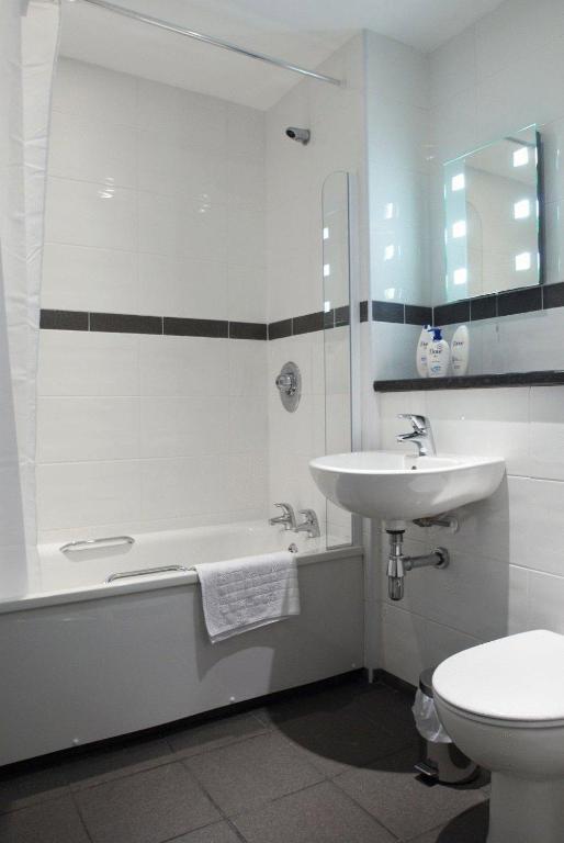The Barns Hotel Cannock Cameră foto